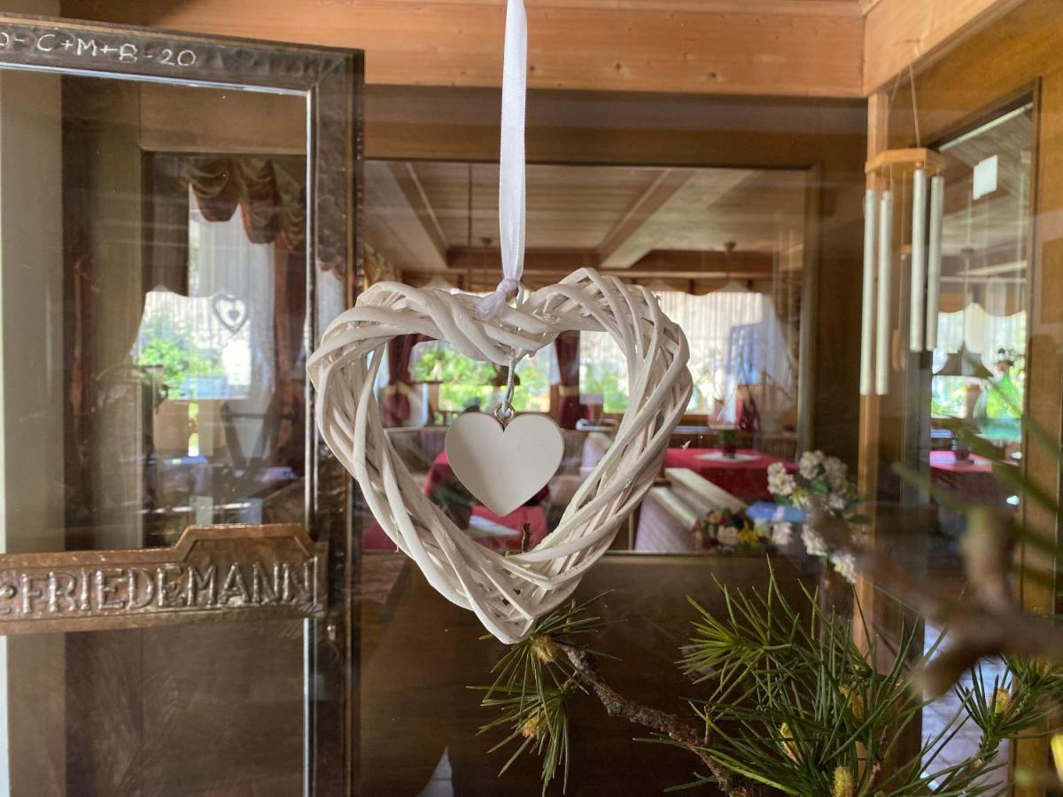 Hotel Friedemann ราซุน ดิ ซอตโต ภายนอก รูปภาพ